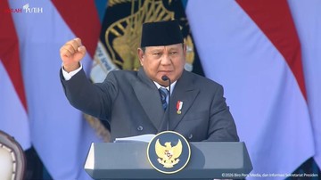 42718-prabowo-soroti-95-persen-pengiriman-barang-masih-pakai-kapal-asing 42718-prabowo-soroti-95-persen-pengiriman-barang-masih-pakai-kapal-asing.jpeg